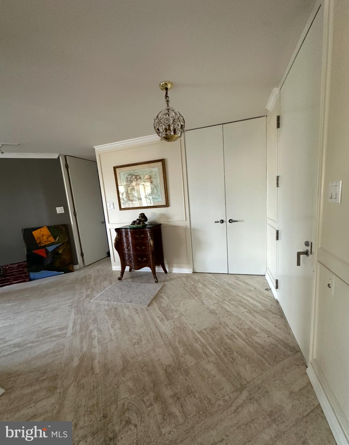 8302 Old York Road, Unit C61 Elkins Park, PA 19027 - Photo 22 of 25 a view of a livingroom with furniture and window