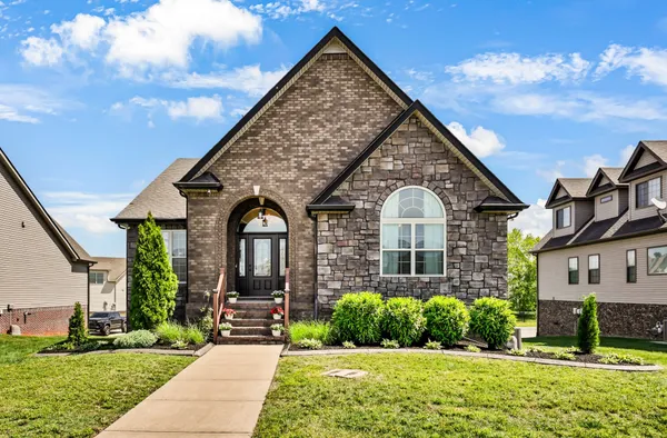 $3,000 | 213 John Duke Tyler Boulevard, Clarksville, TN 37043