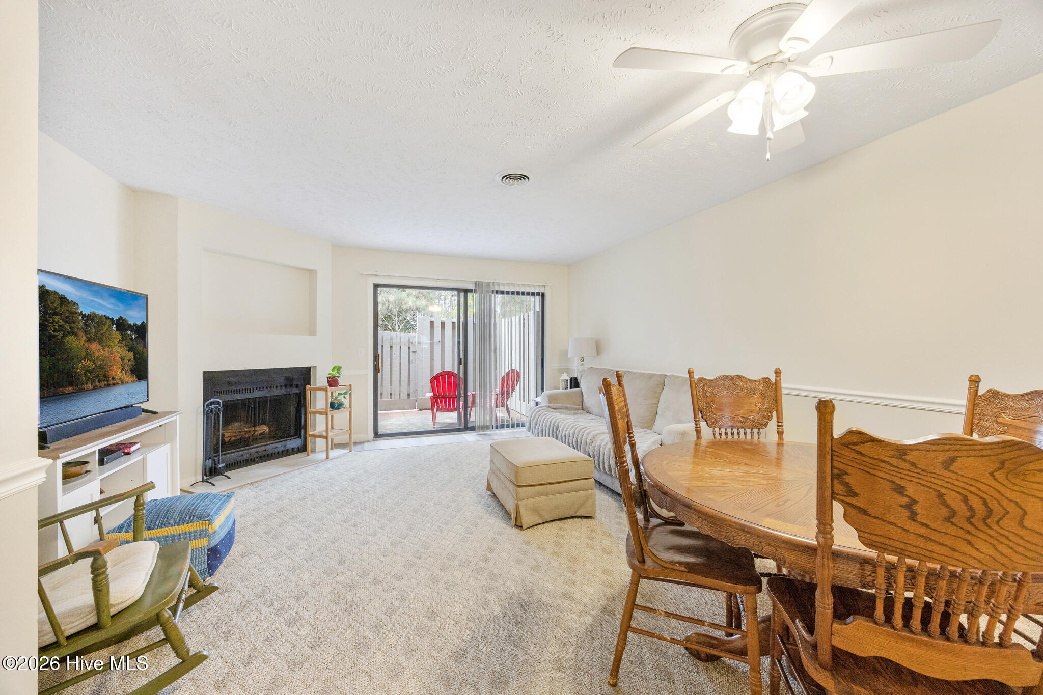 940 Linden Road, Unit 3 Pinehurst, NC 28374 - Photo 4 of 21 940 Linden Apt3-4