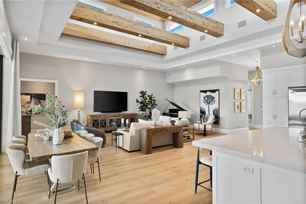 $6,200,000 | 1850 Kingfish Road, Naples, FL 34102