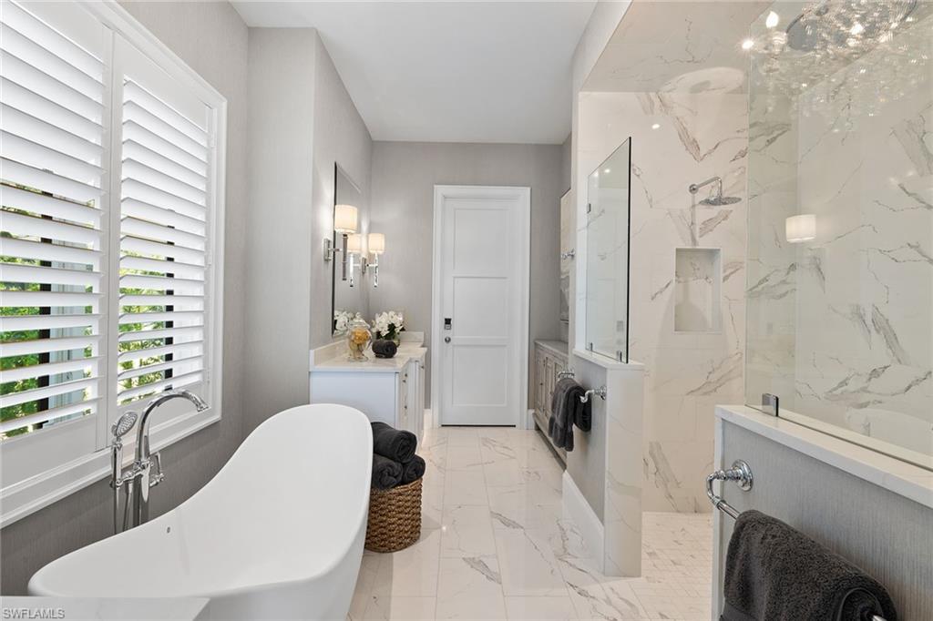 1850 Kingfish Road Naples, FL 34102 - Photo 29 of 50