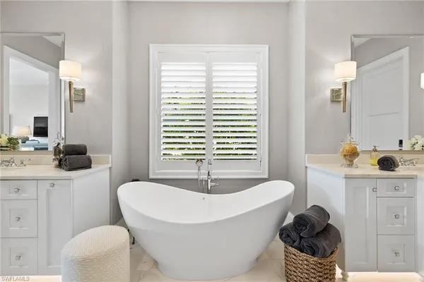 $6,200,000 | 1850 Kingfish Road, Naples, FL 34102