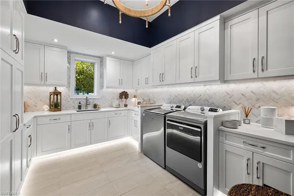 $6,200,000 | 1850 Kingfish Road, Naples, FL 34102