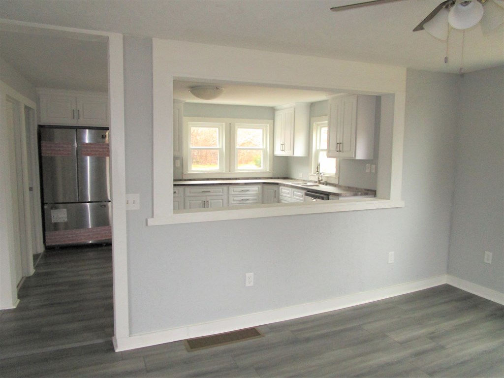 1880 Patchel Run Road Franklin, PA 16323 - Photo 5 of 27 Gallery Image 5
