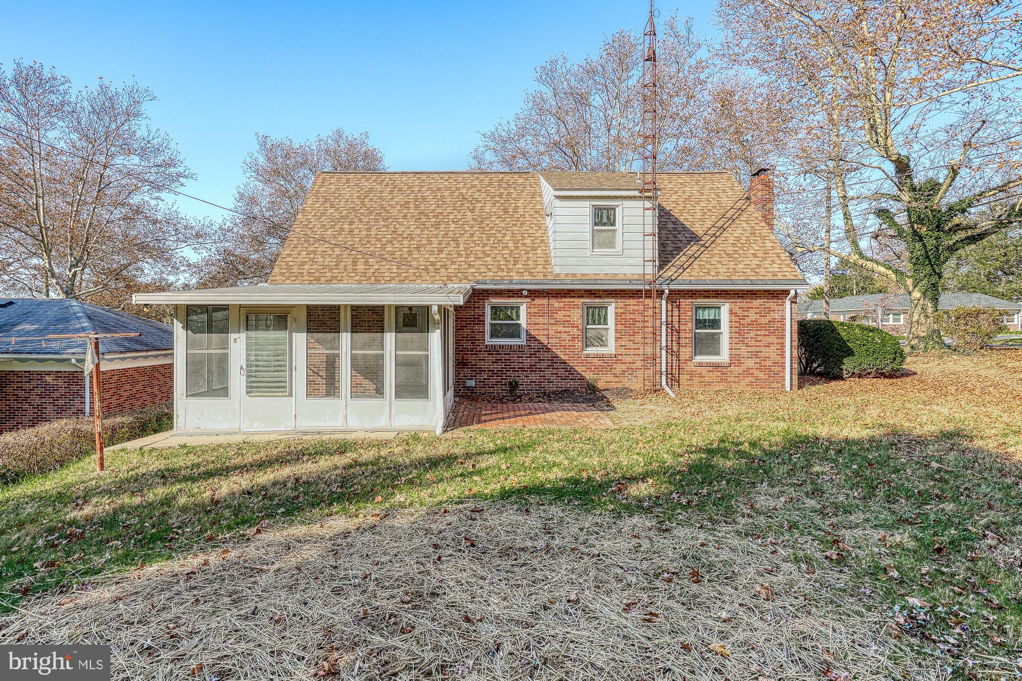 798 Clearmount Road York, PA 17403 - Photo 5 of 45 Gallery Image 5