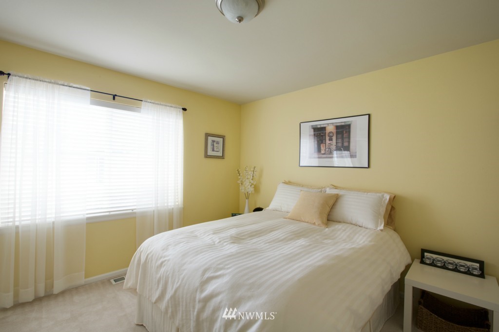 3525 183rd Place Southeast Bothell, WA 98012 - Photo 8 of 9