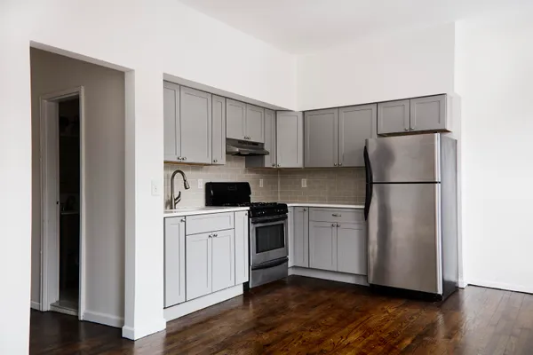 $2,850 | 14 Monticello Avenue, Jersey City, NJ 07304
