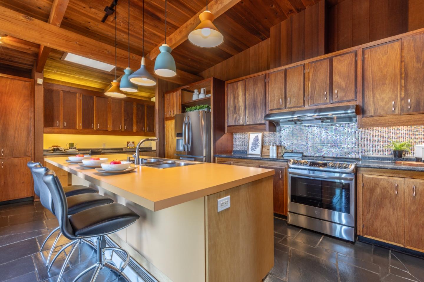 800 Rancho Prieta Road Los Gatos, CA 95033 - Photo 6 of 55 a kitchen with a stove and a refrigerator