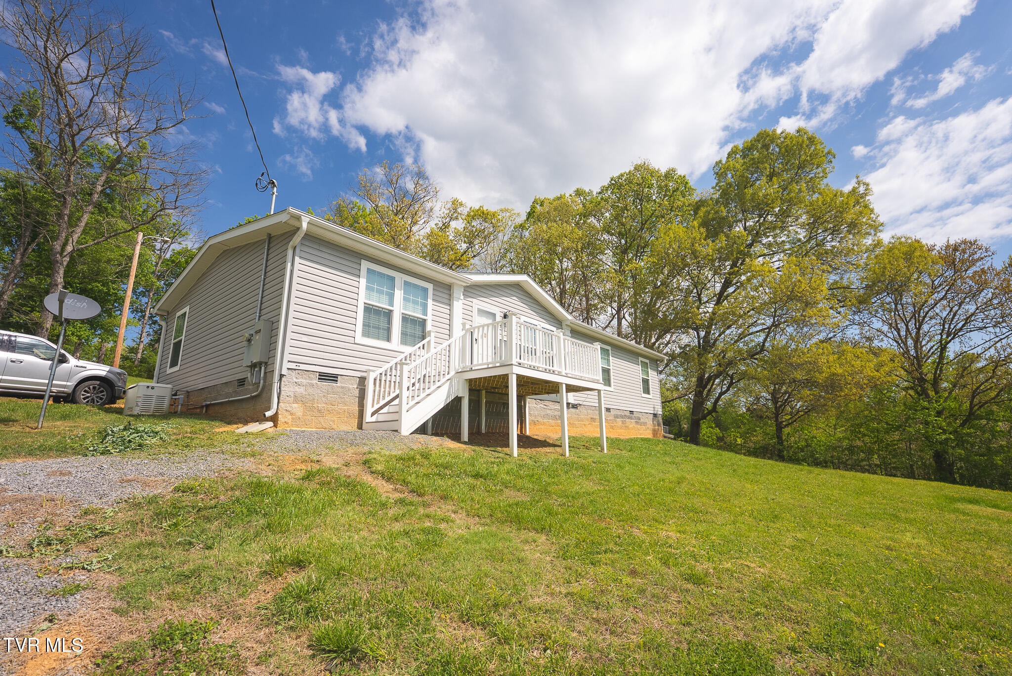 152 Keisling Road Newport, TN 37821 - Photo 32 of 51 DSC00622