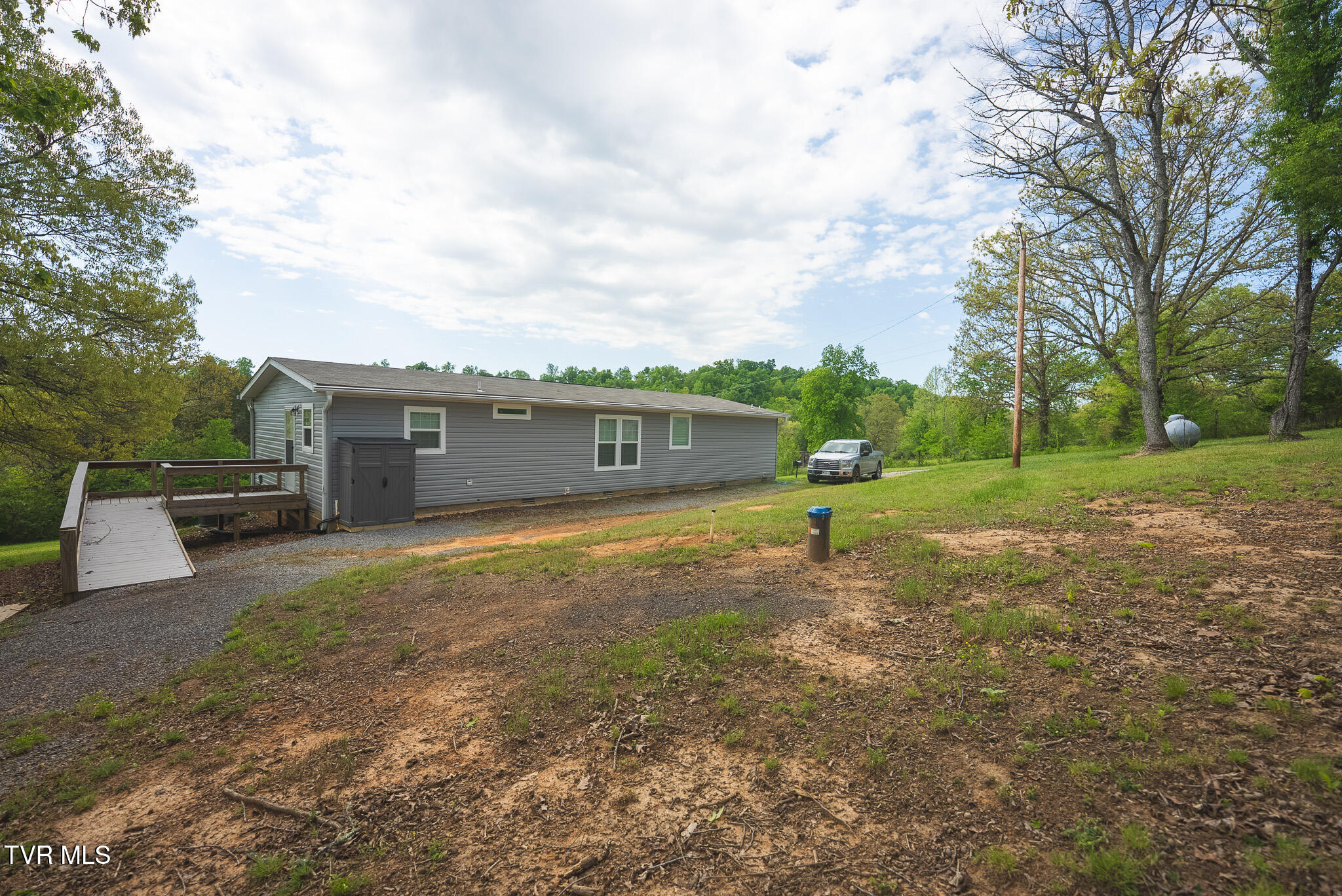 152 Keisling Road Newport, TN 37821 - Photo 34 of 51 DSC00626
