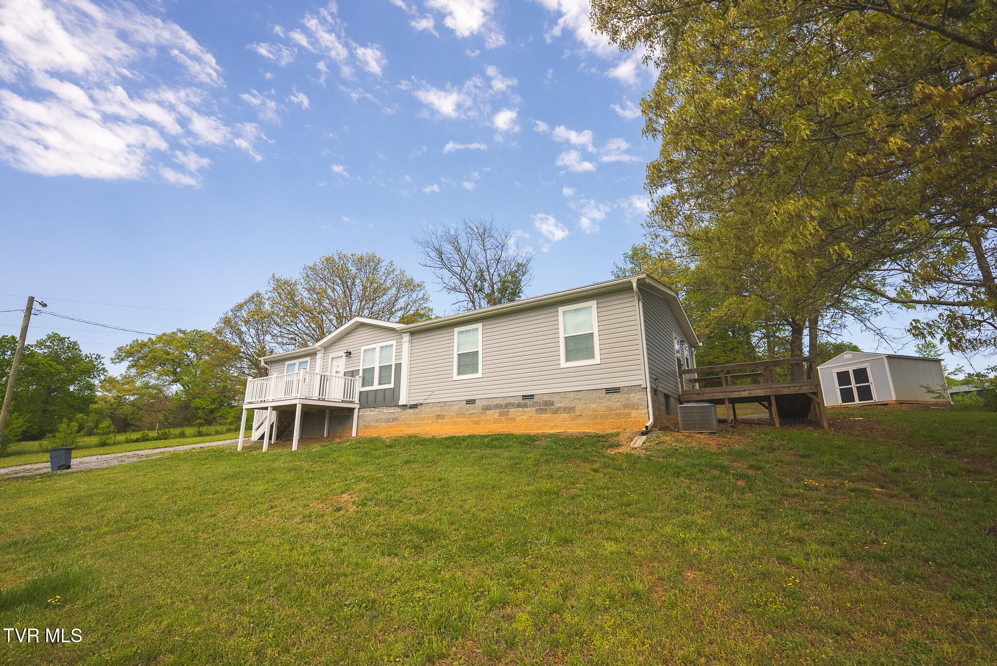 152 Keisling Road Newport, TN 37821 - Photo 39 of 51 DSC00632