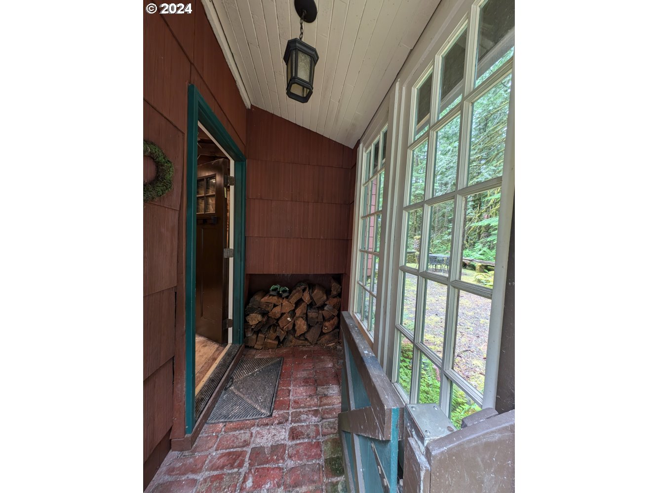 27602 Road 20 Rhododendron, OR 97049 - Photo 17 of 46