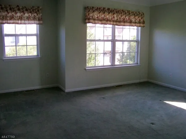 $3,550 | 27 Briar Lane, Flemington, NJ 08822