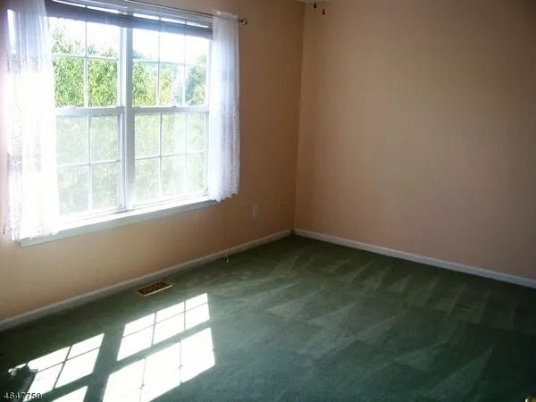 $3,550 | 27 Briar Lane, Flemington, NJ 08822