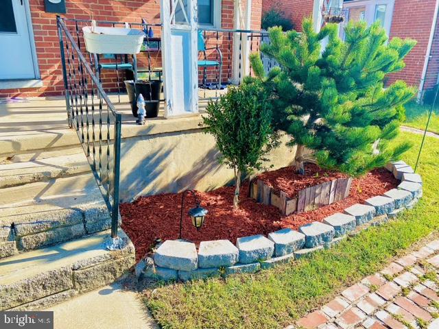 1546 Stonewood Road Baltimore, MD 21239 - Photo 3 of 19 Gallery Image 3