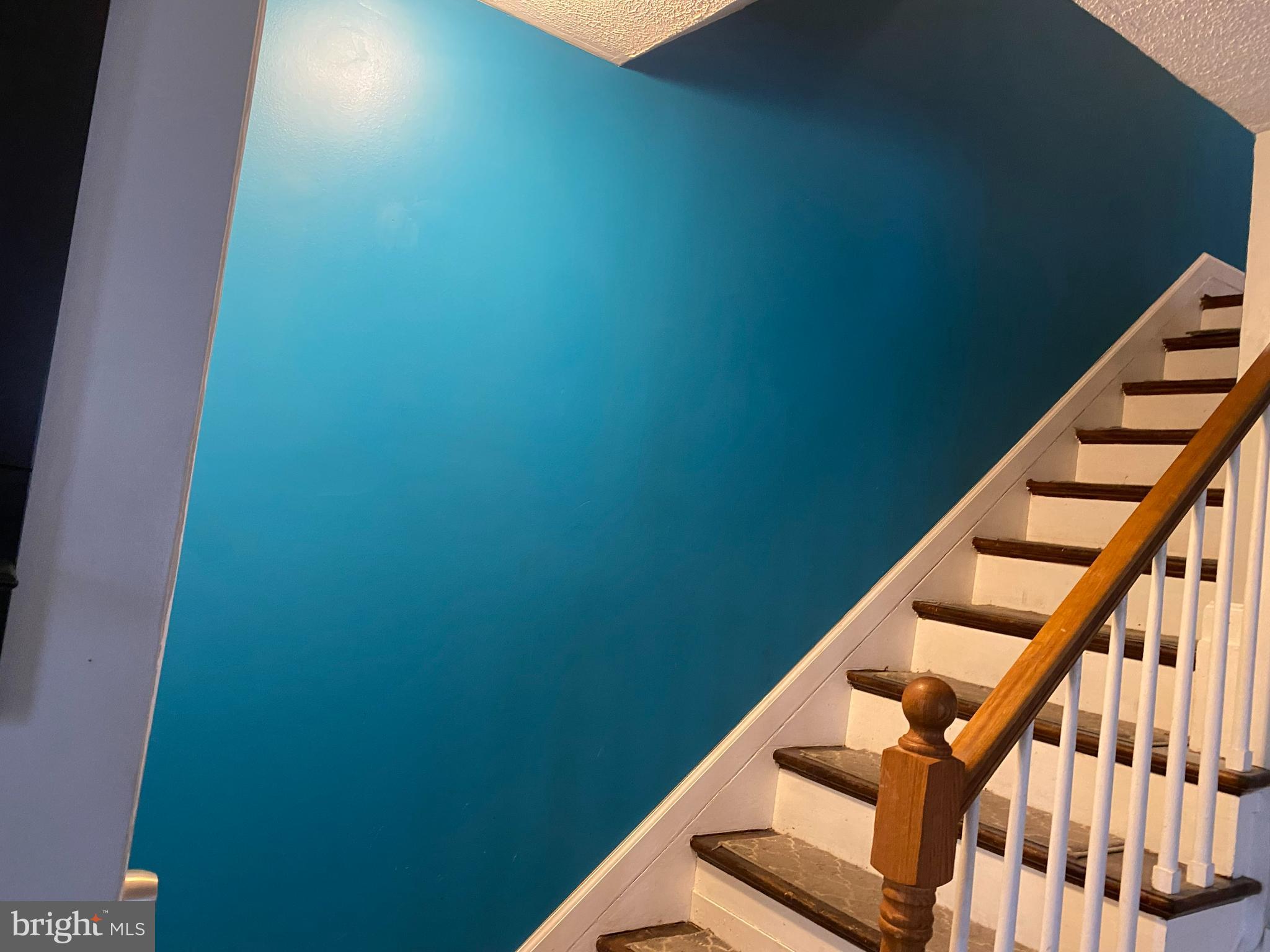 1546 Stonewood Road Baltimore, MD 21239 - Photo 8 of 19 Gallery Image 8