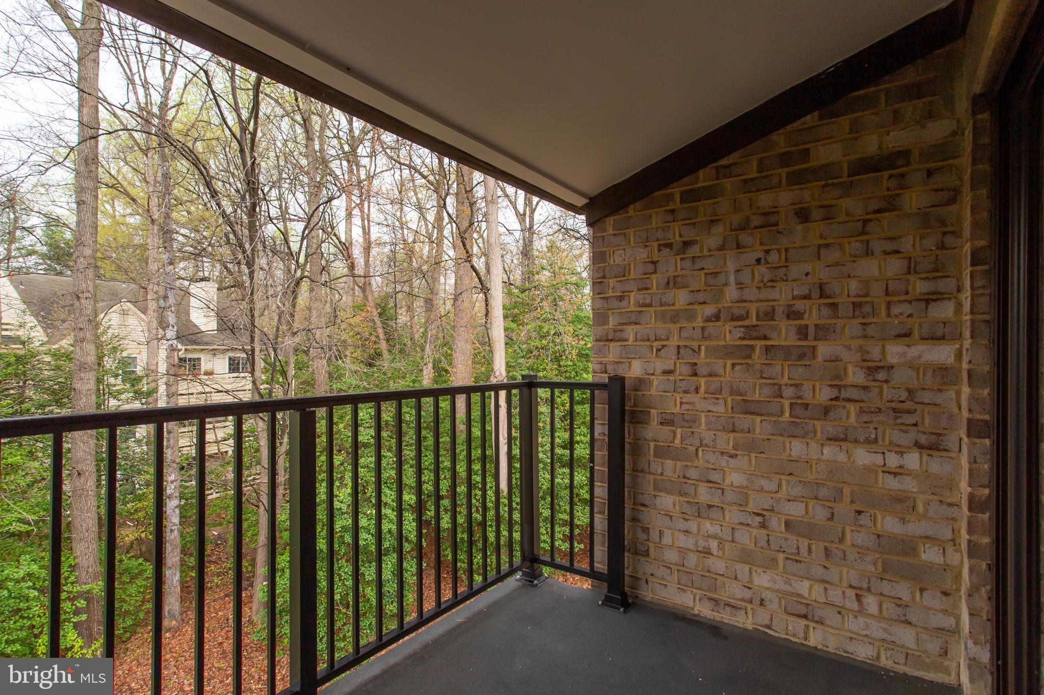 2206 Castle Rock Square, Unit 22C Reston, VA 20191 - Photo 29 of 35 Gallery Image 29