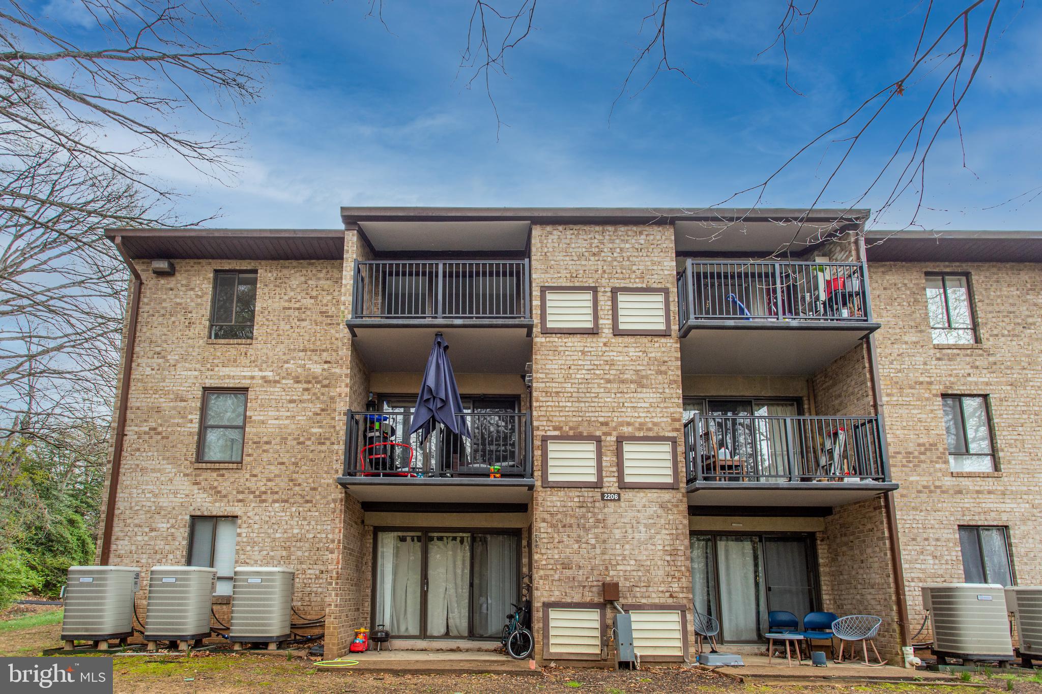 2206 Castle Rock Square, Unit 22C Reston, VA 20191 - Photo 32 of 35 Gallery Image 32