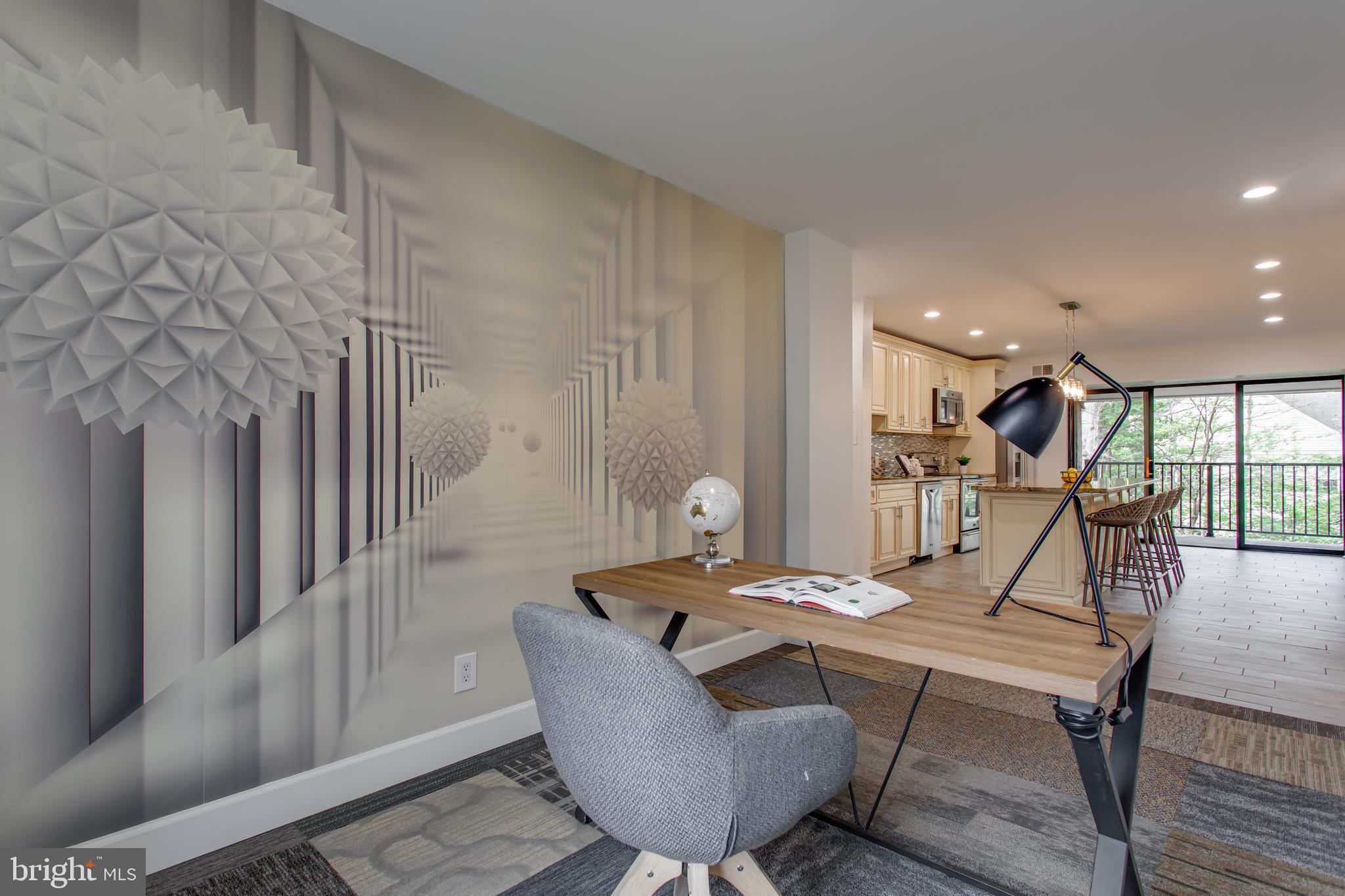 2206 Castle Rock Square, Unit 22C Reston, VA 20191 - Photo 10 of 35 3rd bedroom / office