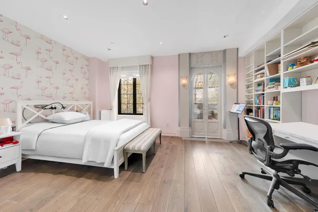 a picture of a floor plan