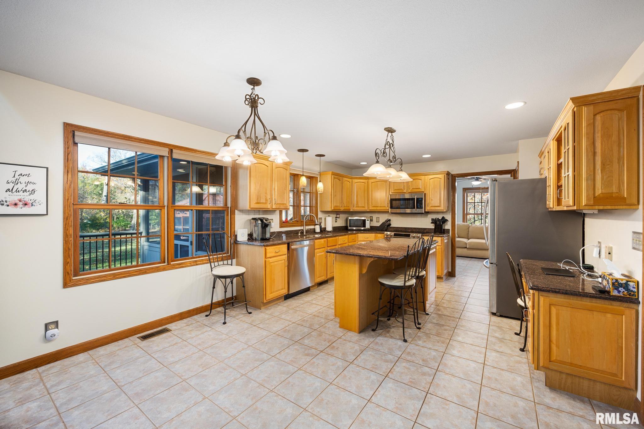 7722 West Brandon Court Mapleton, IL 61547 - Photo 11 of 53