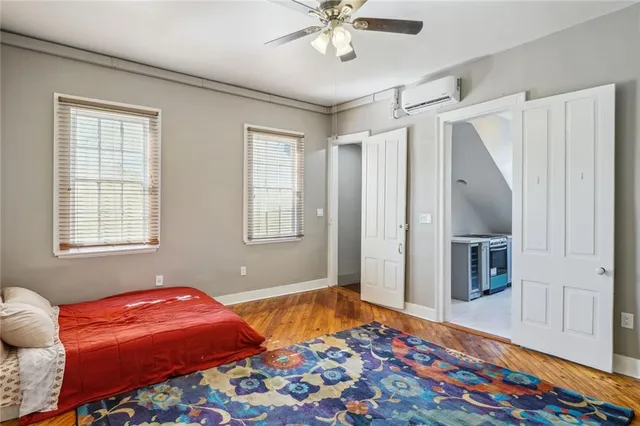 $1,500 | 933 Dauphine Street, Unit A, New Orleans, LA 70116