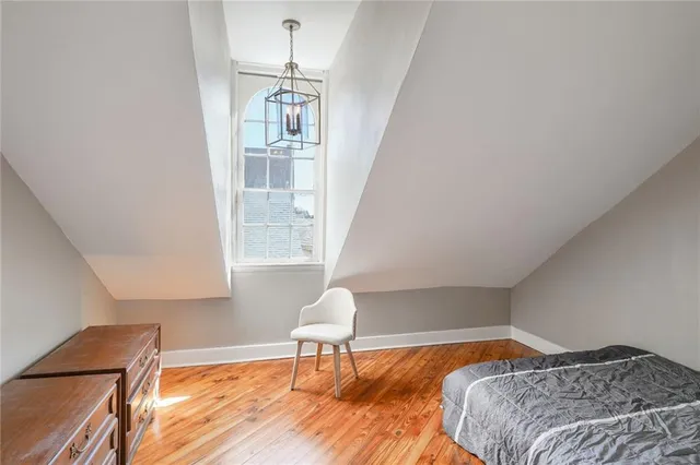 $1,500 | 933 Dauphine Street, Unit A, New Orleans, LA 70116