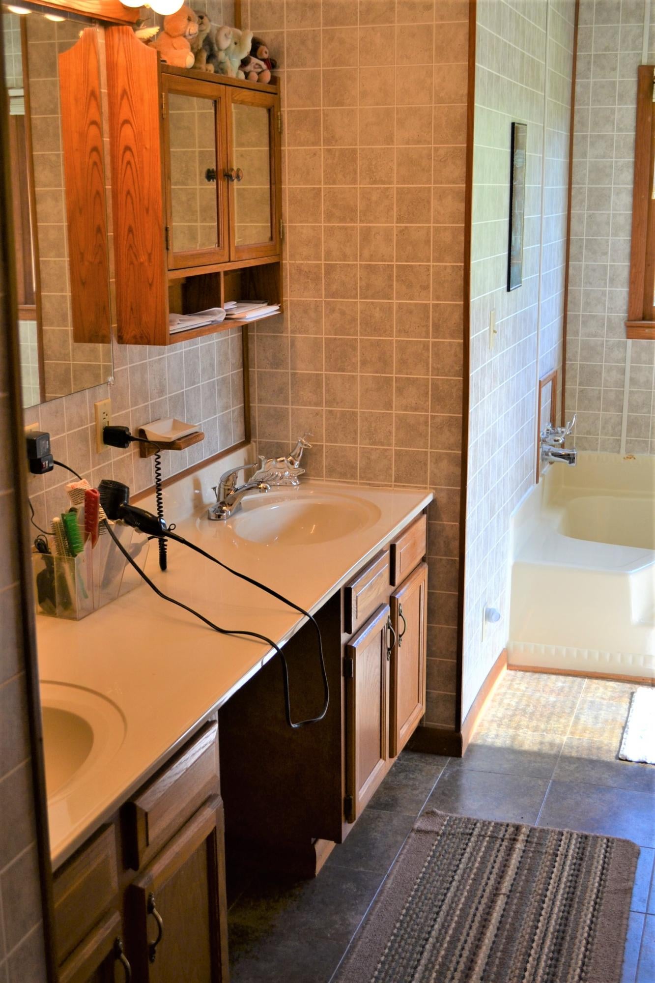 372 Charles Masters Road Ronceverte, WV 24970 - Photo 36 of 50 Gallery Image 36