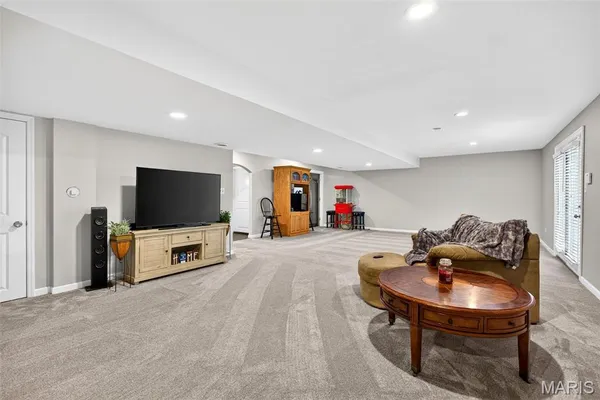 $639,900 | 4108 Millers Ridge Drive, St. Charles, MO 63304