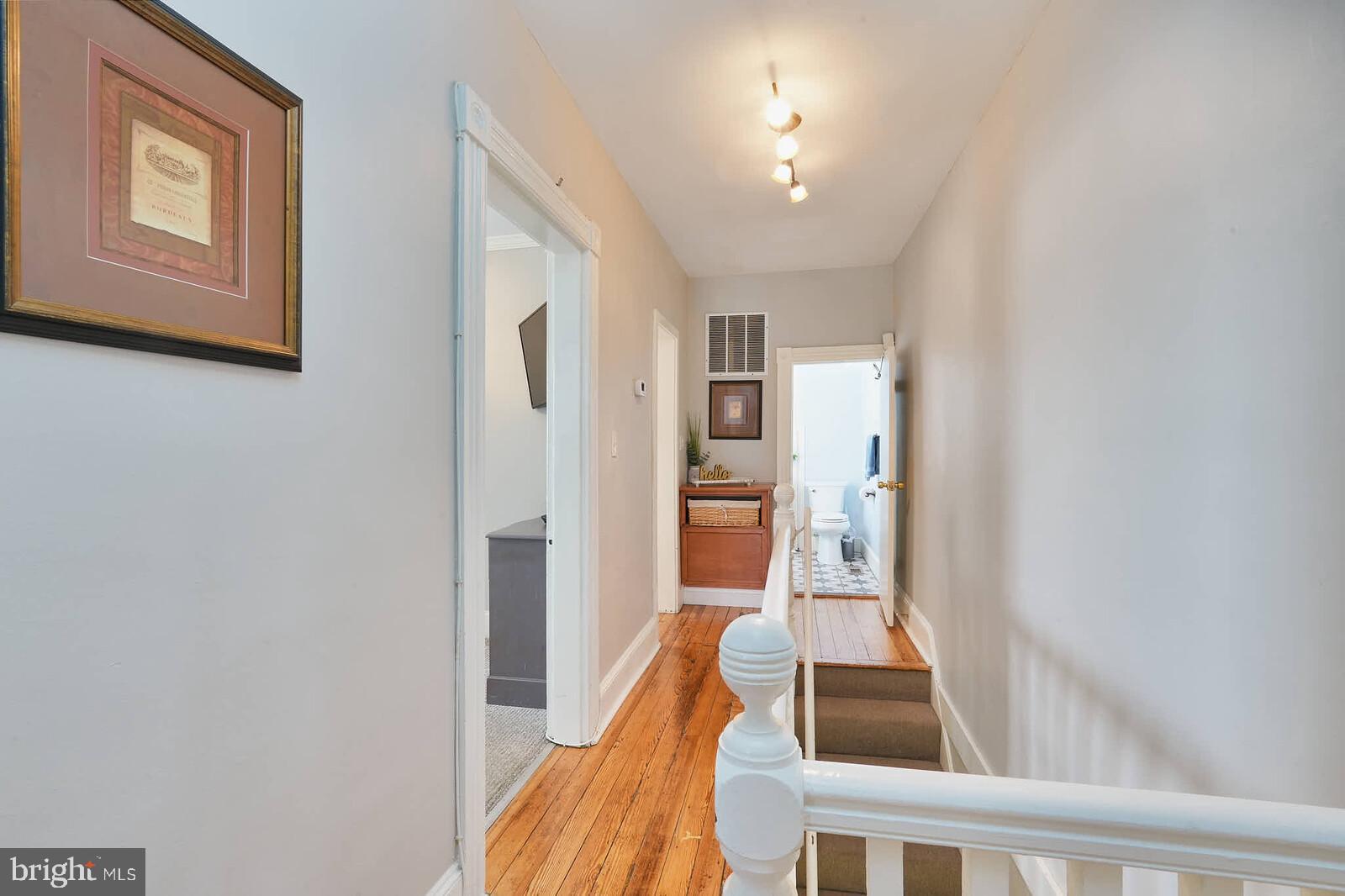 165 King George Street Annapolis, MD 21401 - Photo 47 of 61 Apt 3 Hallway