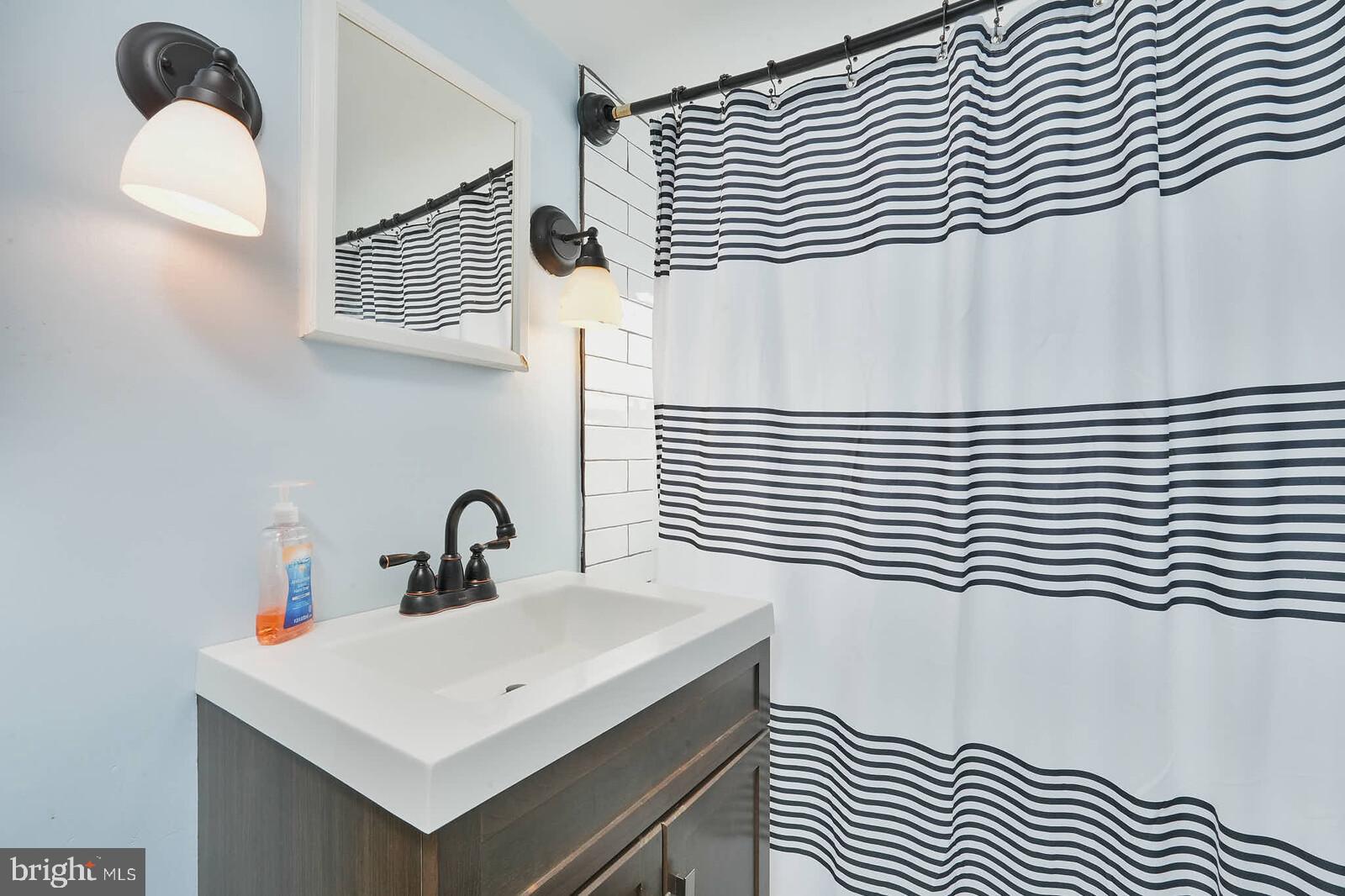 165 King George Street Annapolis, MD 21401 - Photo 49 of 61 Apt 3 Bath