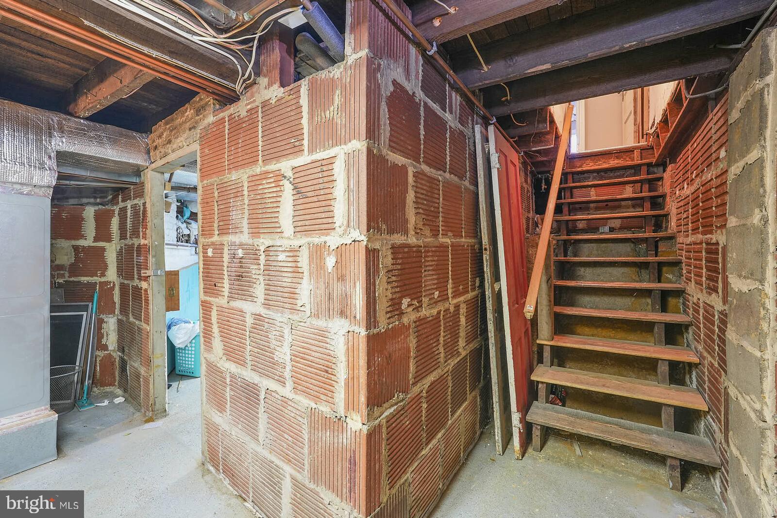 165 King George Street Annapolis, MD 21401 - Photo 51 of 61 Basemen t Stairs