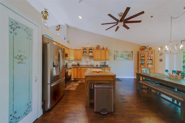 $320,000 | 2020 Shangrila Drive, Unit 305, Clearwater, FL 33763