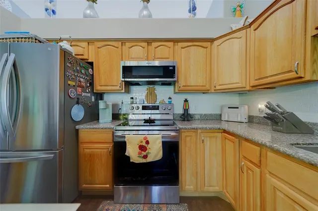 $320,000 | 2020 Shangrila Drive, Unit 305, Clearwater, FL 33763