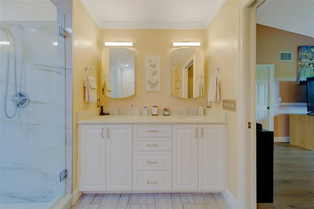 $320,000 | 2020 Shangrila Drive, Unit 305, Clearwater, FL 33763