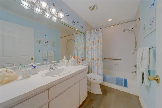 $320,000 | 2020 Shangrila Drive, Unit 305, Clearwater, FL 33763