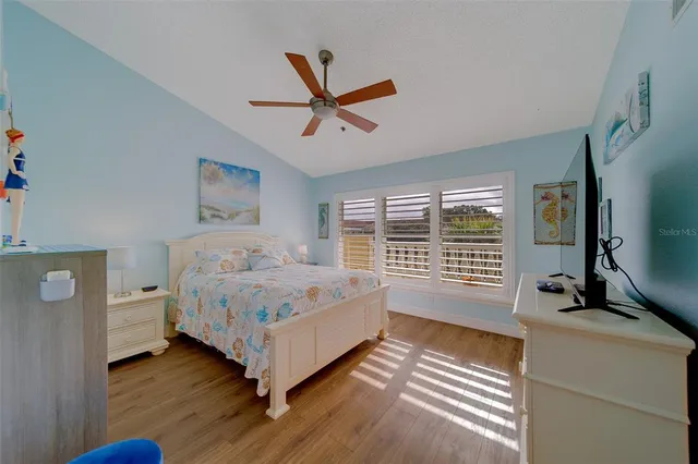 $320,000 | 2020 Shangrila Drive, Unit 305, Clearwater, FL 33763