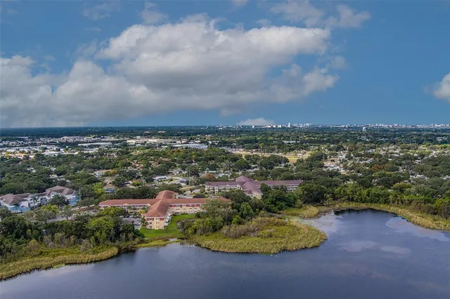 $320,000 | 2020 Shangrila Drive, Unit 305, Clearwater, FL 33763