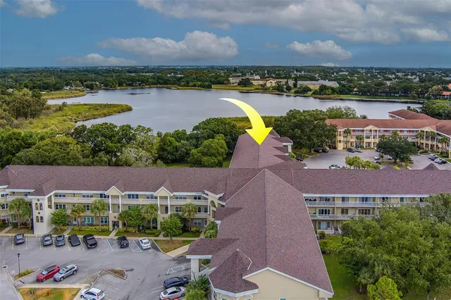 $320,000 | 2020 Shangrila Drive, Unit 305, Clearwater, FL 33763