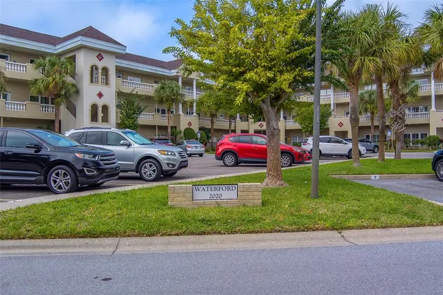 $320,000 | 2020 Shangrila Drive, Unit 305, Clearwater, FL 33763