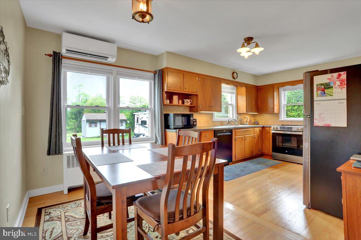 202 Old Fritztown Road Reading, PA 19607 - Photo 7 of 30 a view of a dining room with furniture window and outside view