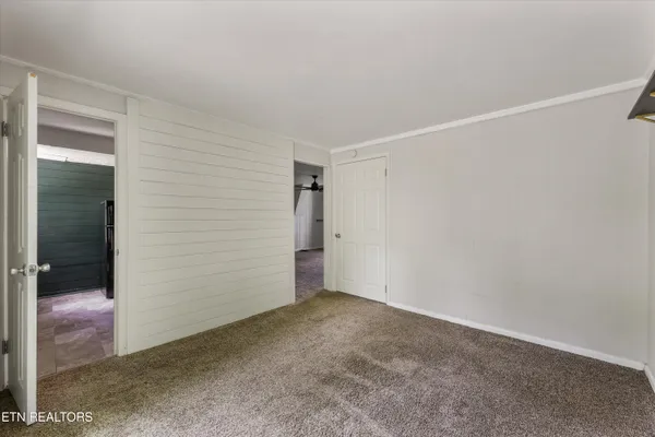 $399,900 | 4400 South Wahli Drive Northeast, Knoxville, TN 37918
