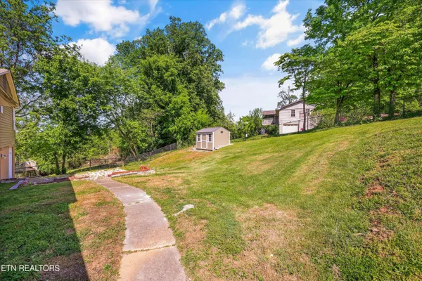 $399,900 | 4400 South Wahli Drive Northeast, Knoxville, TN 37918