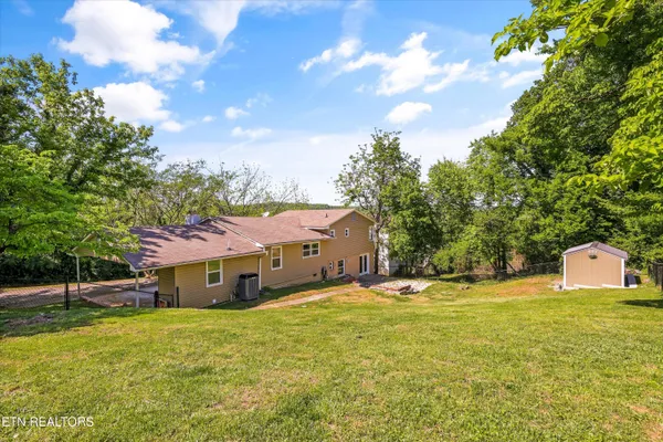 $399,900 | 4400 South Wahli Drive Northeast, Knoxville, TN 37918