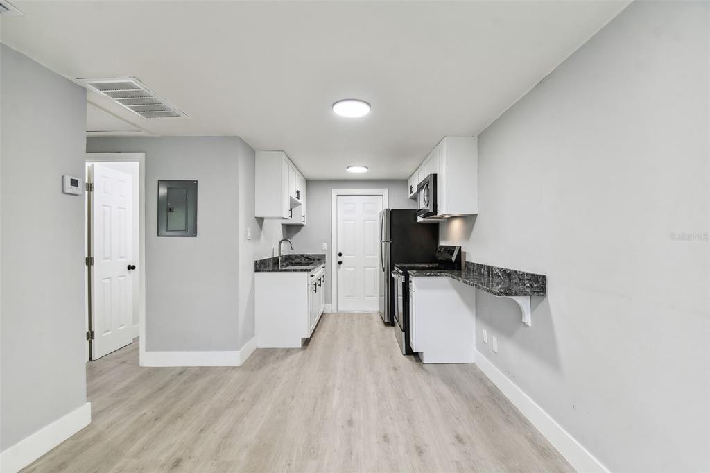 2135 West St Conrad Street, Unit A Tampa, FL 33607 - Photo 26 of 48