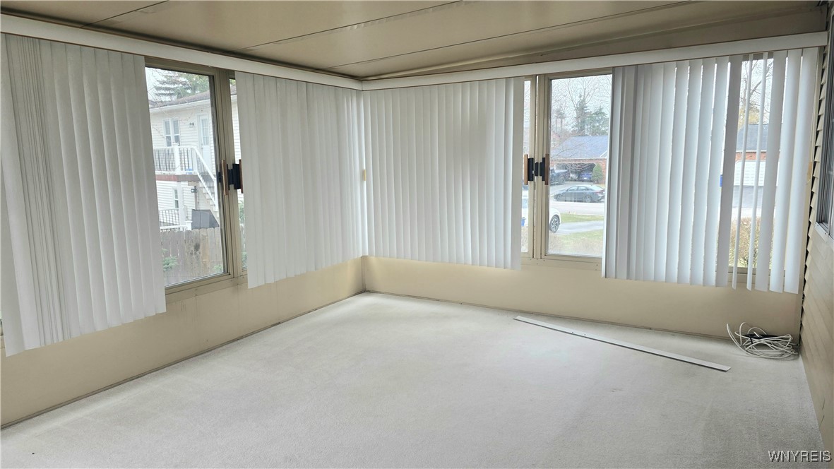 234 Robin Road Amherst, NY 14228 - Photo 14 of 28