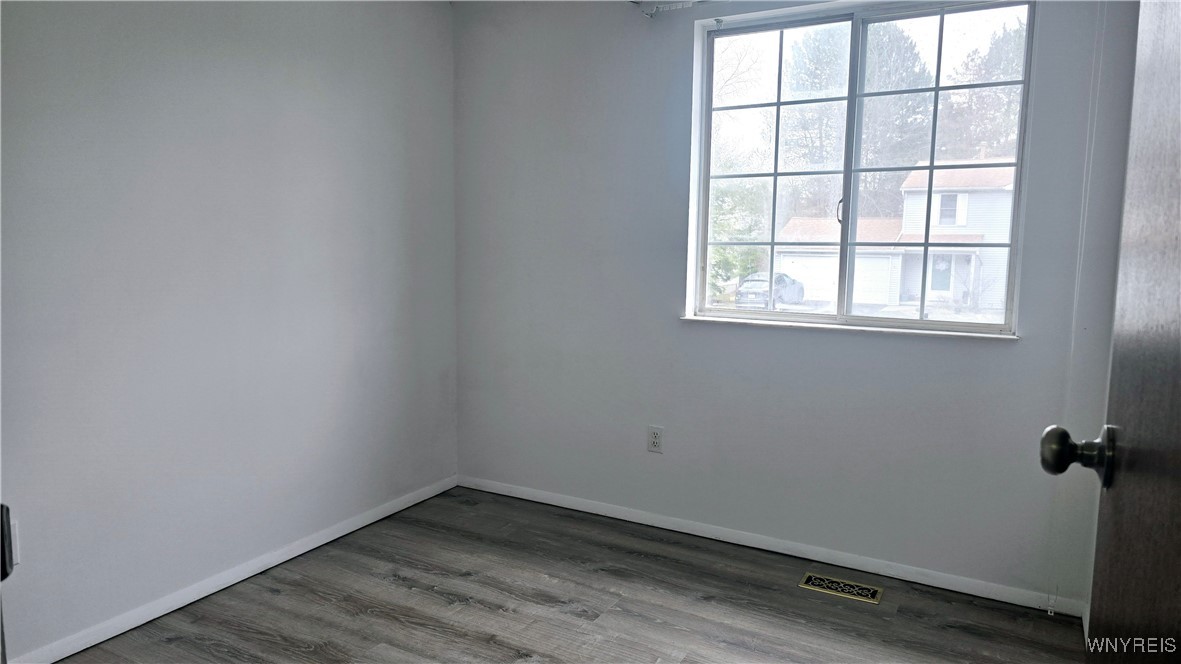 234 Robin Road Amherst, NY 14228 - Photo 16 of 28