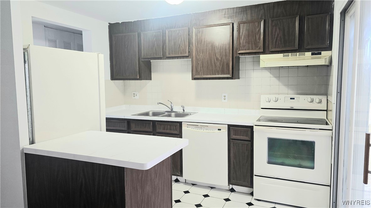 234 Robin Road Amherst, NY 14228 - Photo 7 of 28