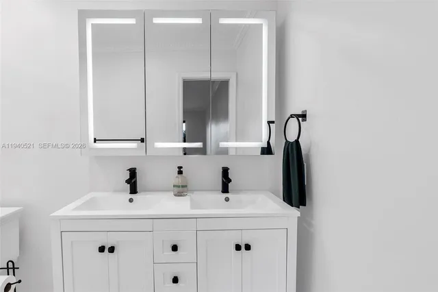 $3,500 | 8898 Southwest 62nd Terrace, Unit 7F, Miami, FL 33173