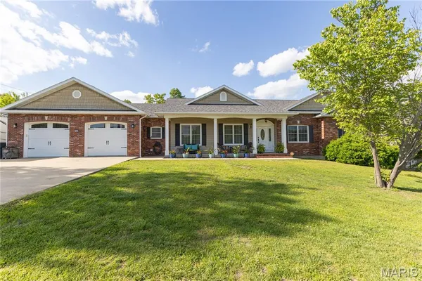 $515,000 | 100 Charleston Way, St. Robert, MO 65584